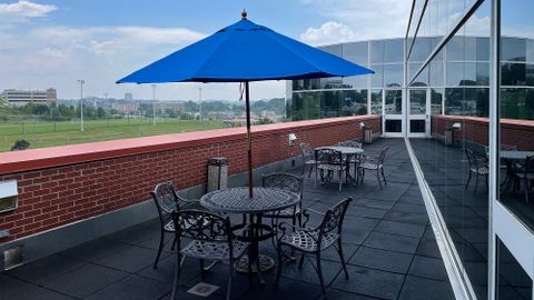 Outdoor patio that looks out to WVU Medicine buildings